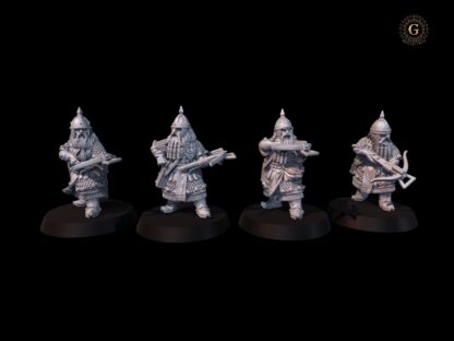 Dwarf Warriors with Crossbows, X4 28mm 1/56 Unpainted Wargames Collectors Figures (Copy)
